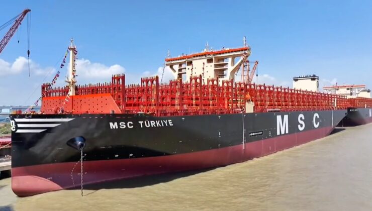 TÜRKİYE İSMİ VERİLEN DÜNYANIN EN BÜYÜK GEMİSİ ASYAPORT LİMANI’NA GELİYOR
