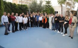 GAZETECİLERDEN BAŞKAN HİKMET ATA ‘YA TEŞEKKÜR
