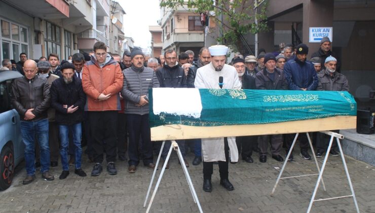 ESKİ BAŞKAN ŞOFÖRÜ DEFNEDİLDİ