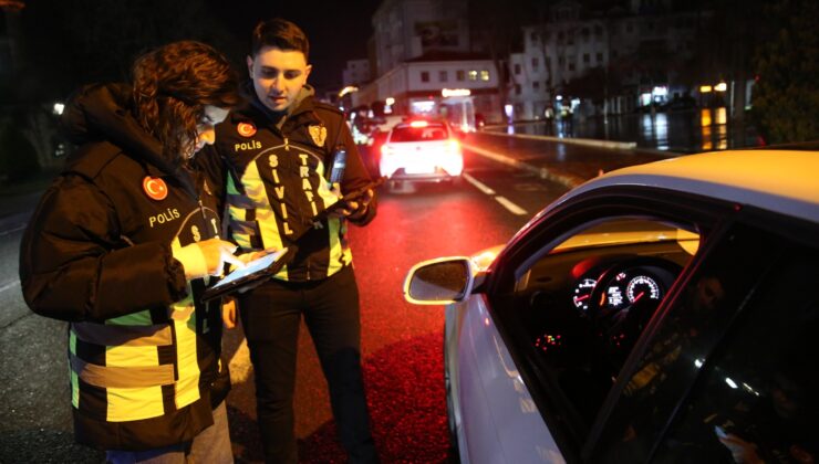 EMNİYETTEN TRAFİK DENETİMİ
