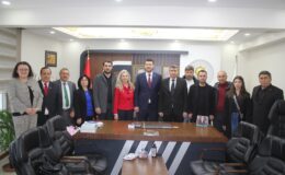GÖKHAN SAYGI’YA PARTİLİLERDEN SEVGİ SELİ