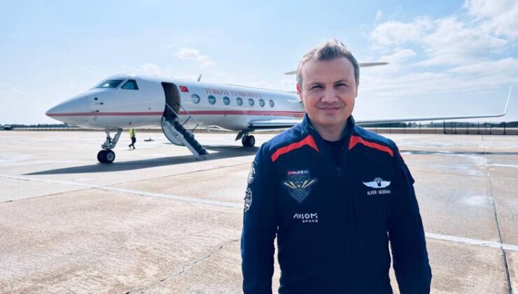 İLK ASTRONOT GEZERAVCI UZAY AJANSI YÖNETİMİNE GETİRİLDİ