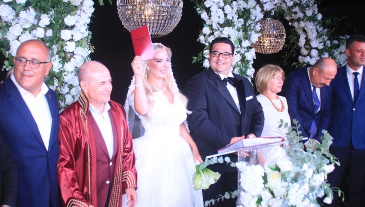 BAŞKAN BOZKURTER RÜYA GİBİ DÜĞÜNLE  DÜNYAEVİNE GİRDİ