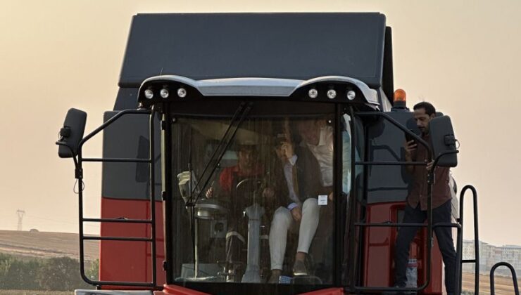 Yerli ve Milli Hibrit Ayçiçeği İçin Tarla Günü Düzenlendi