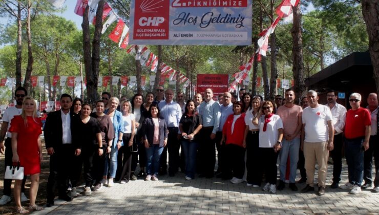 CHP’DEN MUHTEŞEM PİKNİK