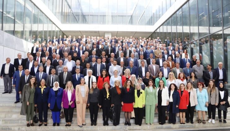 CANDAN BAŞKAN MUHTARLARLA BİRARAYA GELDİ