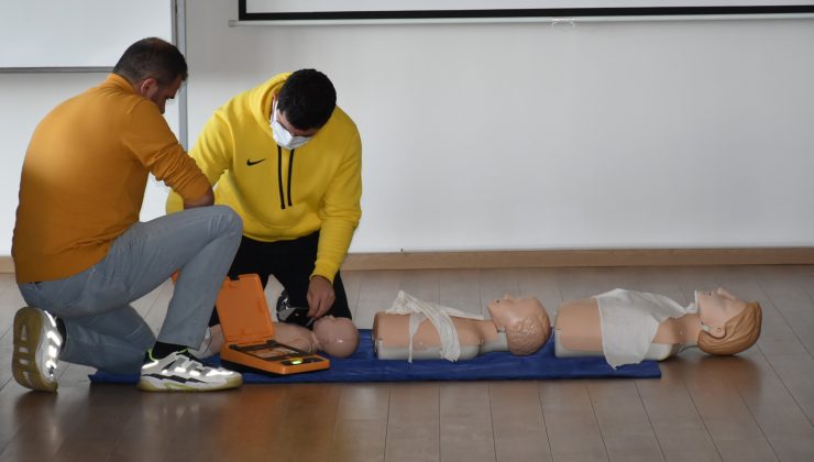 Çorlu Belediye Personeline İlk Yardım Eğitimleri Veriliyor