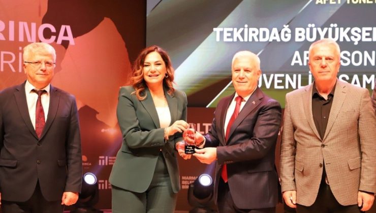 TEKİRDAĞ EMEĞİNİN KARŞILIĞINI ALTIN KARINCA’DA ALDI