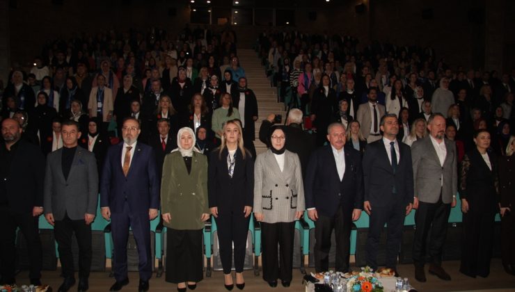 AK PARTİ İL KADIN KOLLARI BAŞKANLIĞINA YELİZ ERGİN SEÇİLDİ