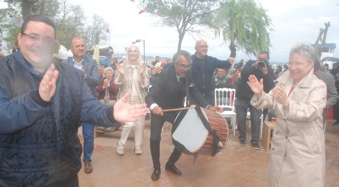 BOZKURTER”BAHAR BARIŞ ÖZGÜRLÜK GETİRSİN İMAMOĞLU CUMHURBAŞKANI OLSUN”