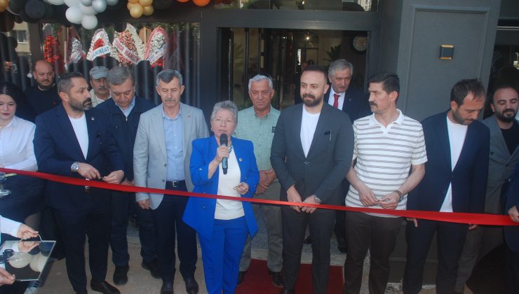 DELUX GAYRİMENKUL YENİ MEKANINDA HİZMETTE