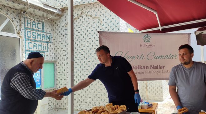 Çınarlı Mahallesi Camilerinde Cuma Namazı Sonrası Lokma İkramı Yapıldı