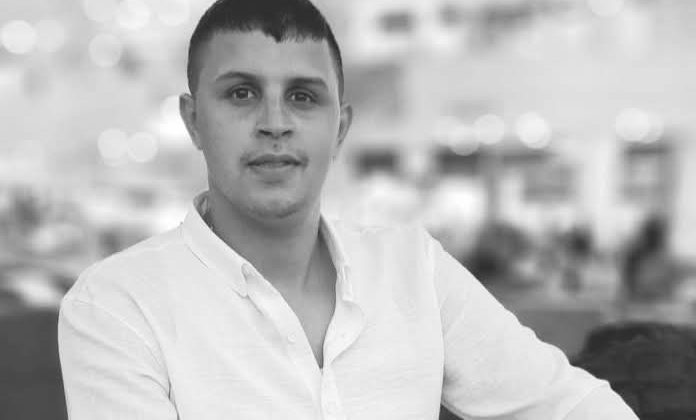 GENÇ PAZARCININ ANİ ÖLÜMÜ YAKINLARINI ÜZDÜ