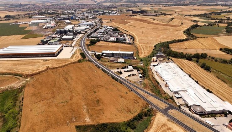MURATLI ATATÜRK CADDESİ’NDE ASFALTLAMA ÇALIŞMALARI TAMAMLANDI