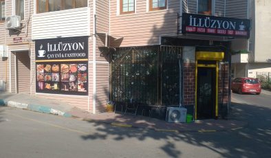 FASTFOOD TA YENİ SOLUK İLLÜZYON 