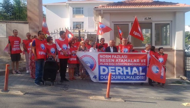 EĞİTİM İŞ ÖĞRETMEN ATAMALARINI PROTESTO ETTİ