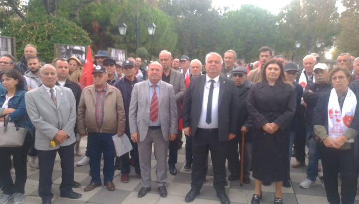 EMEKLİ ASTSUBAYLAR ÖZLÜK HAKLARINI İSTİYOR