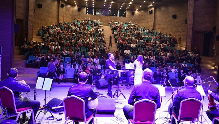 Öğretmenler Gününde Yeşilçam Rüzgârı