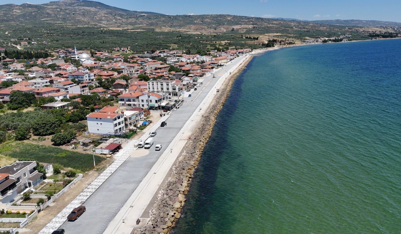 ERİKLİCE SAHİLİ’NDE MODERN DÖNÜŞÜM