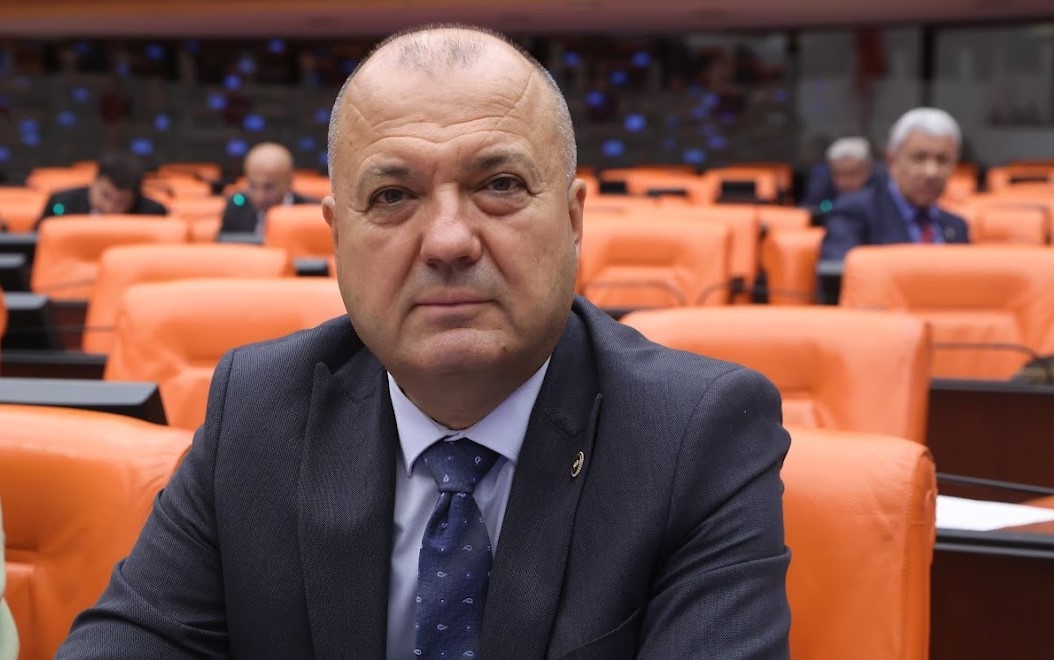 VEKİL AYGUN’DAN ZAM TEPKİSİ “İĞNEDEN İPLİĞE HERŞEYE ZAM EMEKLİYE GAM”